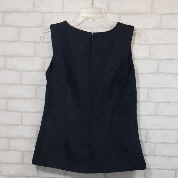 Banana republic blue Sleeveless blouse size 6 - Picture 5 of 7